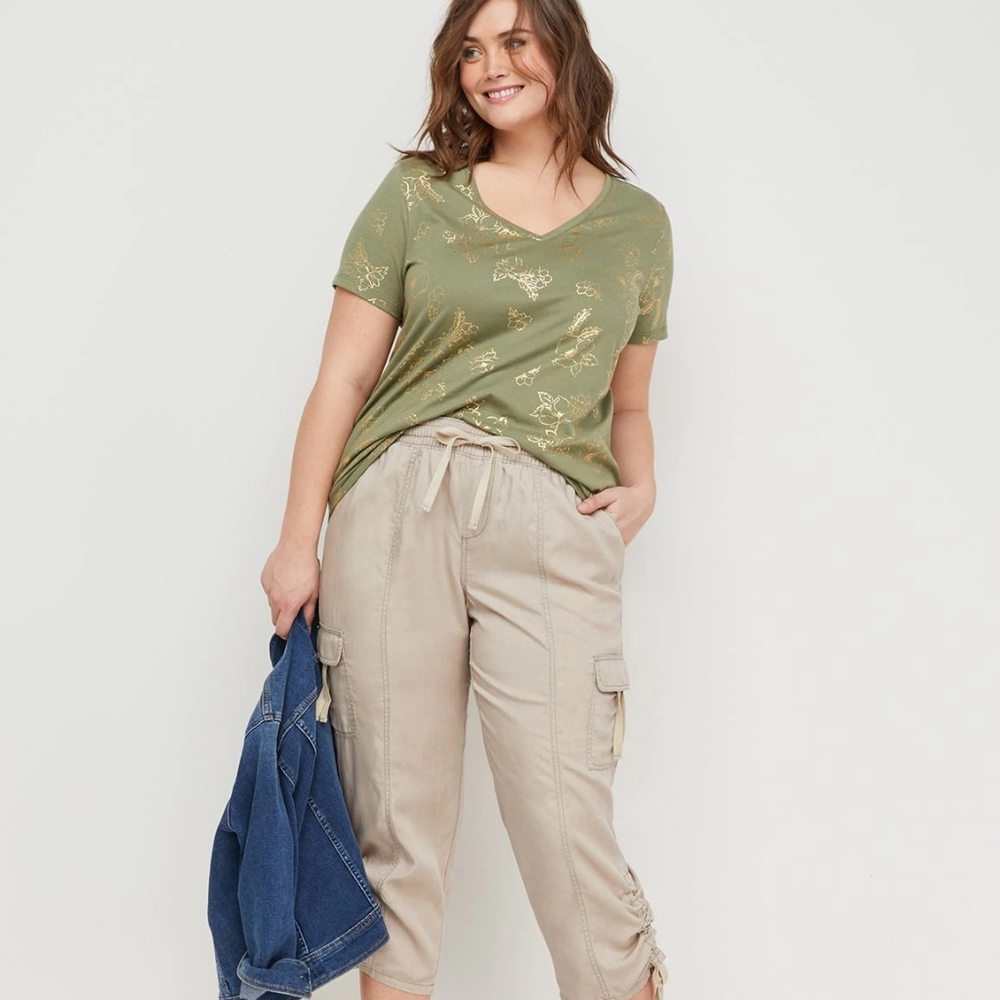 Pull-on cargo crop